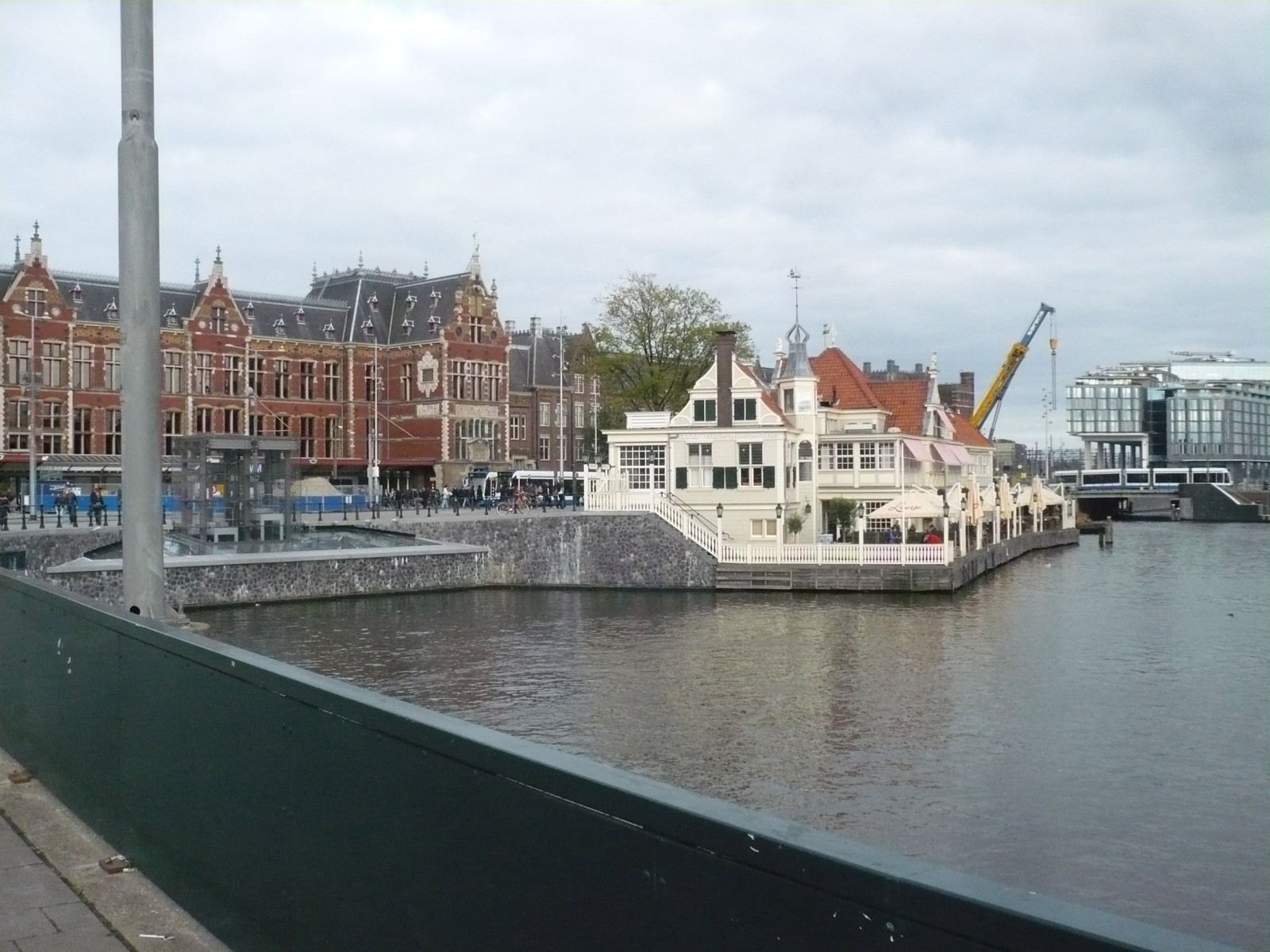 P1030627_2500